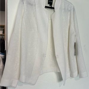 White knit blazer from Nic and Zoe.